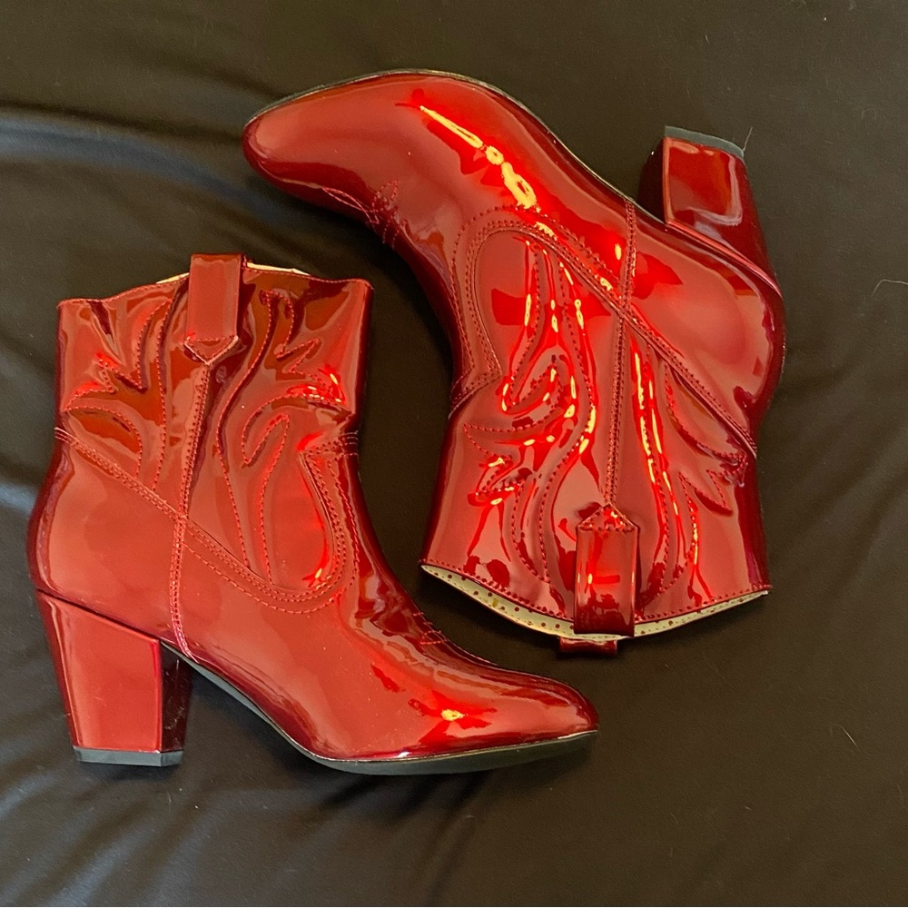 Bait Footwear Red patent shorty cowboy style boots - never worn. Size 9